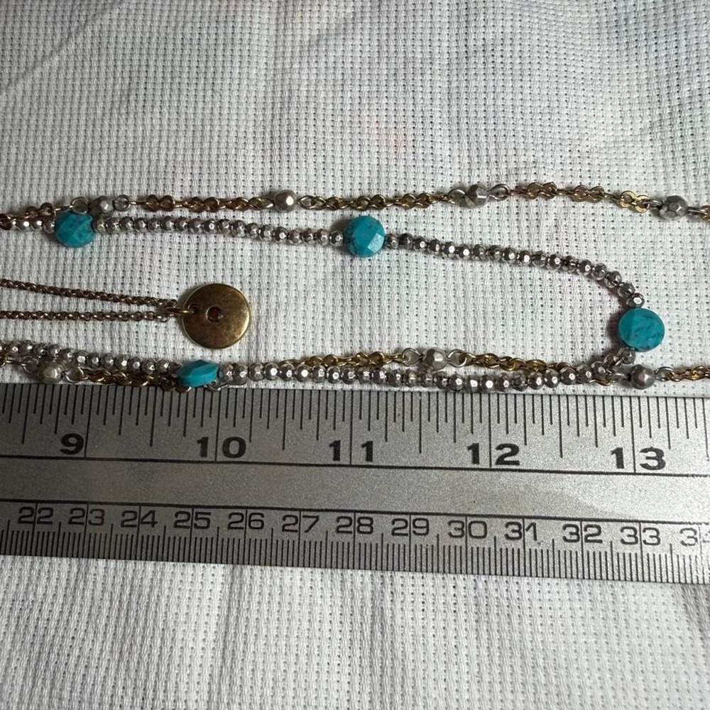 Multi-layered necklace with faux turquoise beads and silver pearls - Picture 7 of 7